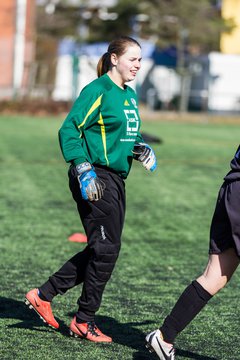 Bild 10 - B-Juniorinnen SV Henstedt-Ulzburg - MTSV Olympia Neumnster : Ergebnis: 0:4